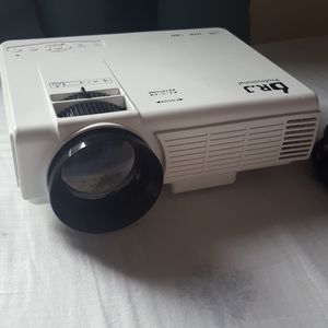 Dr. J Mini Projector